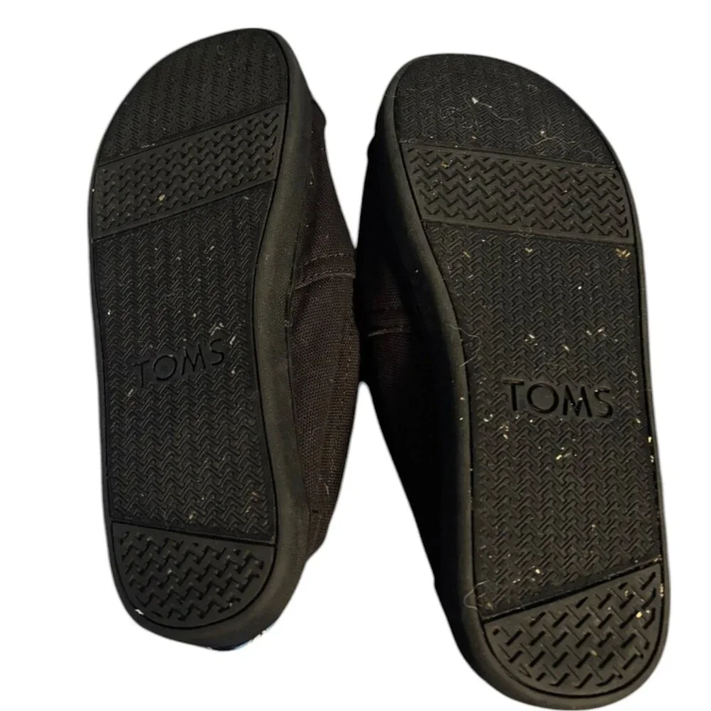Toms Classics Black Canvas Youth Girls Slip On Casual Flat‎ Shoes sz 3.5
